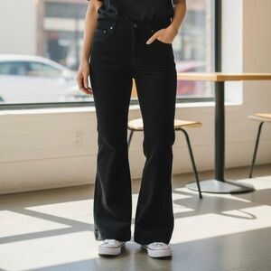 Old Navy Women's Black Flare Velvet Pants